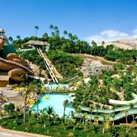 アパート Con Piscina Climatizada Y Vistas *