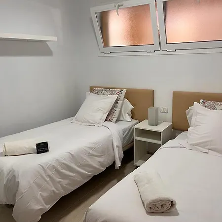 Con Piscina Climatizada Y Vistas *