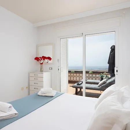 Con Piscina Climatizada Y Vistas Apartment